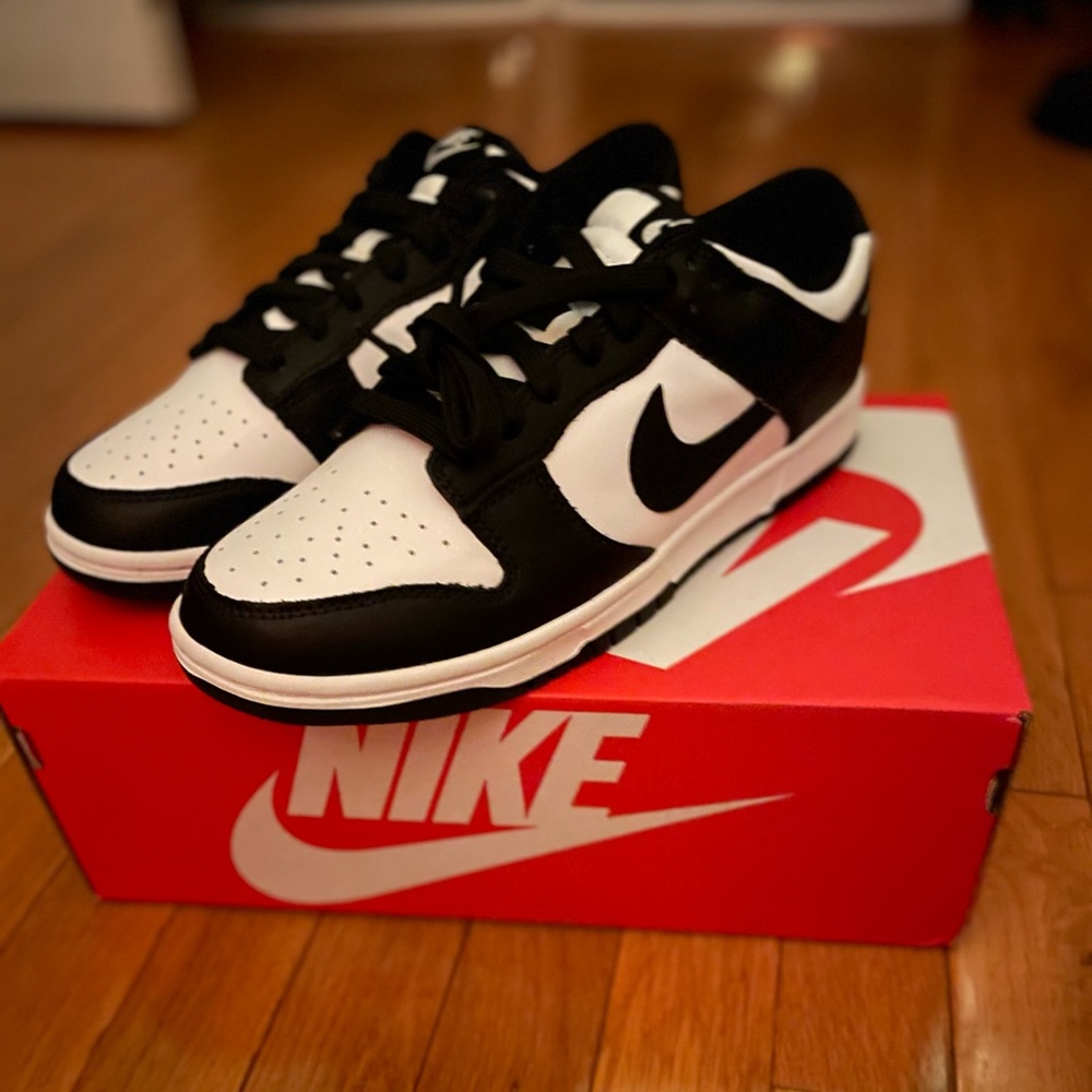brand new mens 8.5 shoes